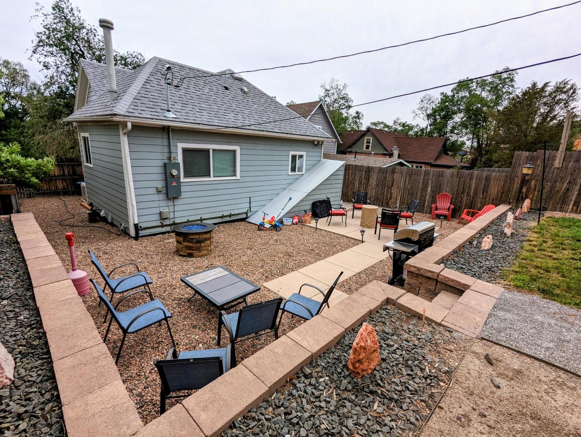 3 Bedroom *Downtown* With Firepit Colorado Springs Exteriör bild